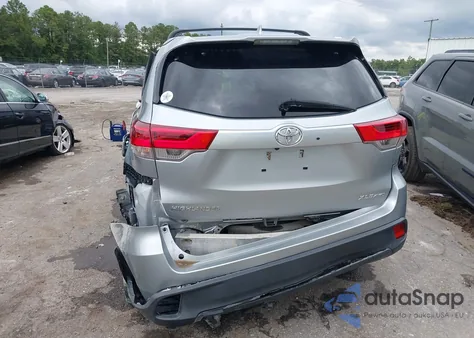 2018 Toyota Highlander Xle из США, поврежденный, VIN 5TDJZRFH0JS529197